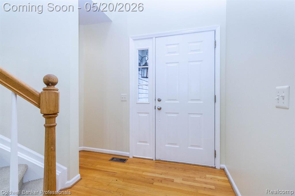 1093 Fairways Boulevard, Troy, MI 48085 — Photo 5