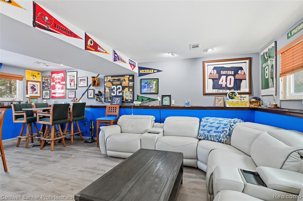 4904 Lake Grove Drive, White Lake, MI 48383 — Photo 18