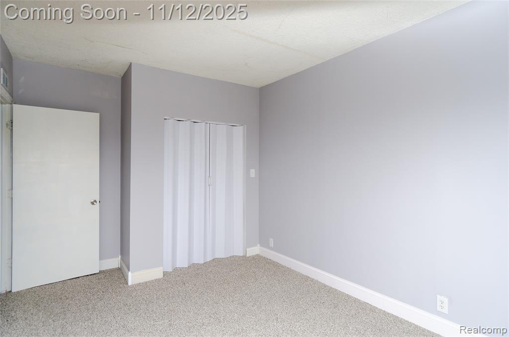 577 Peacock Avenue, Pontiac, MI 48340 — Photo 28