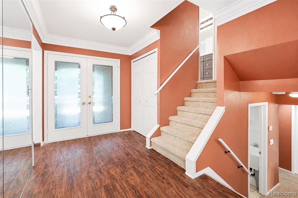 45429 Brunswick Drive, Canton, MI 48187 — Photo 11