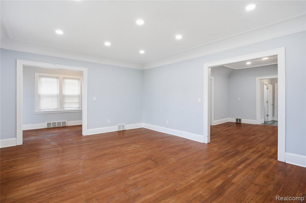229 Eason Street, Highland Park, MI 48203 — Photo 14