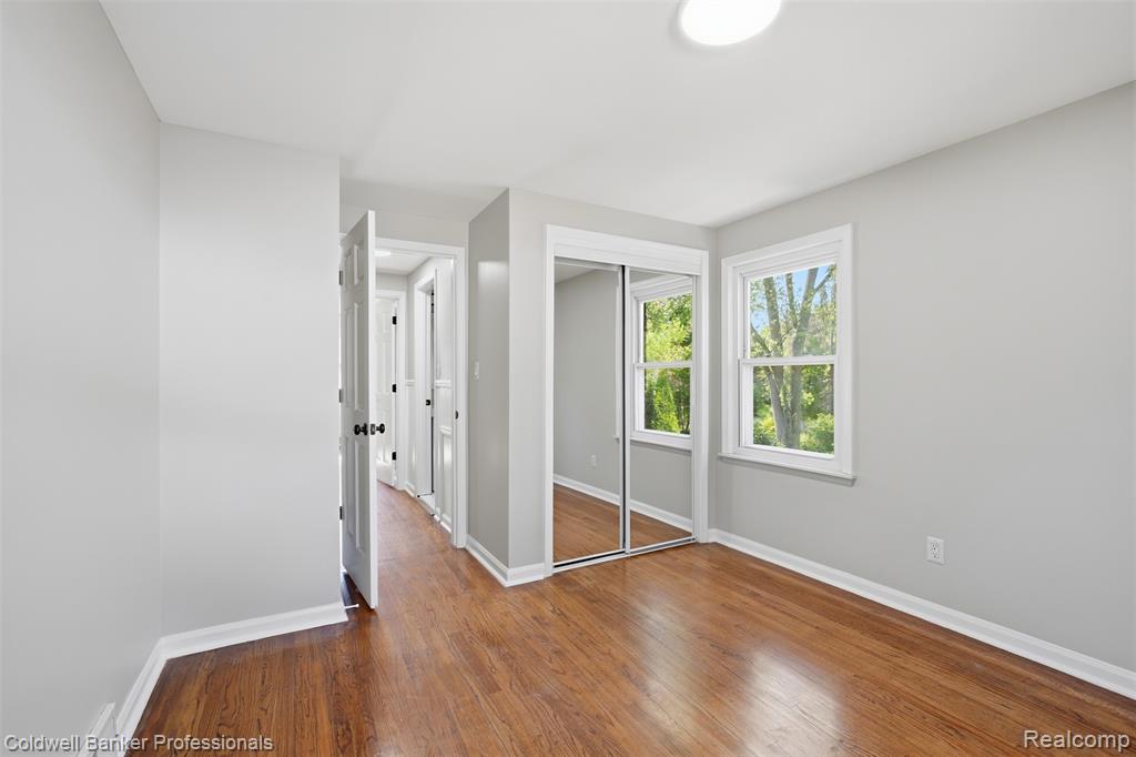 18761 Dolores Avenue, Lathrup Village, MI 48076 — Photo 28