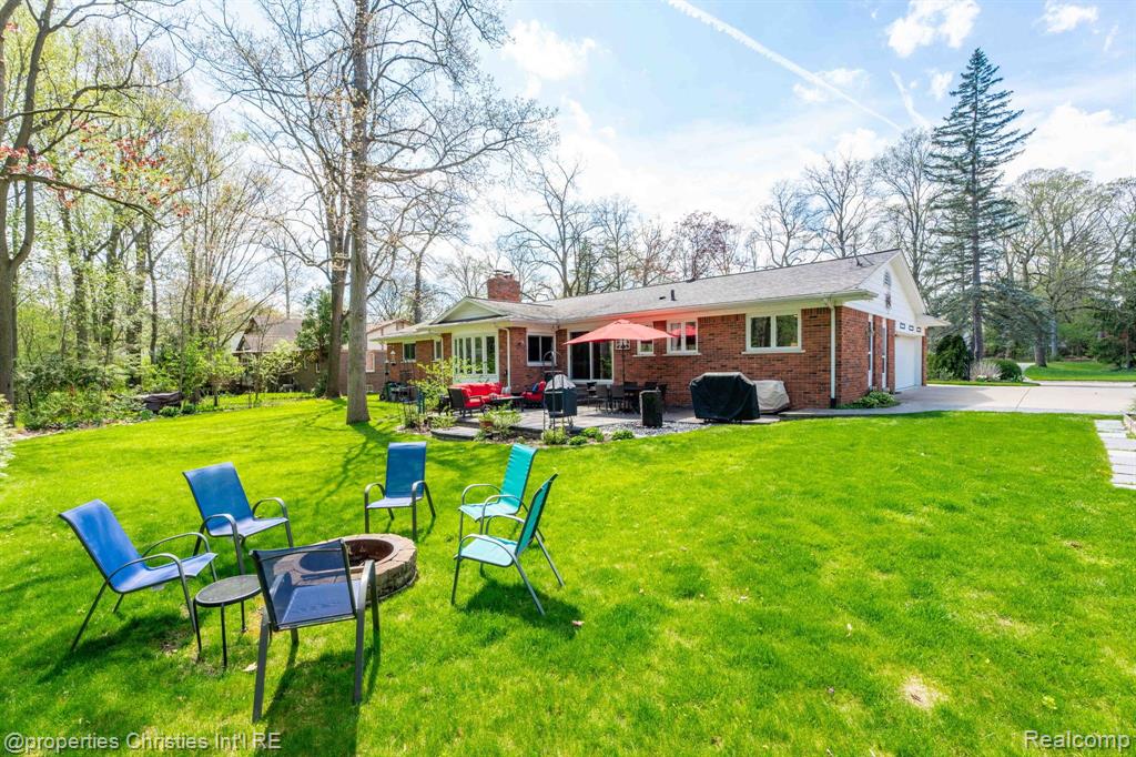 5753 CHERRY CREST Drive, West Bloomfield, MI — Photo 42