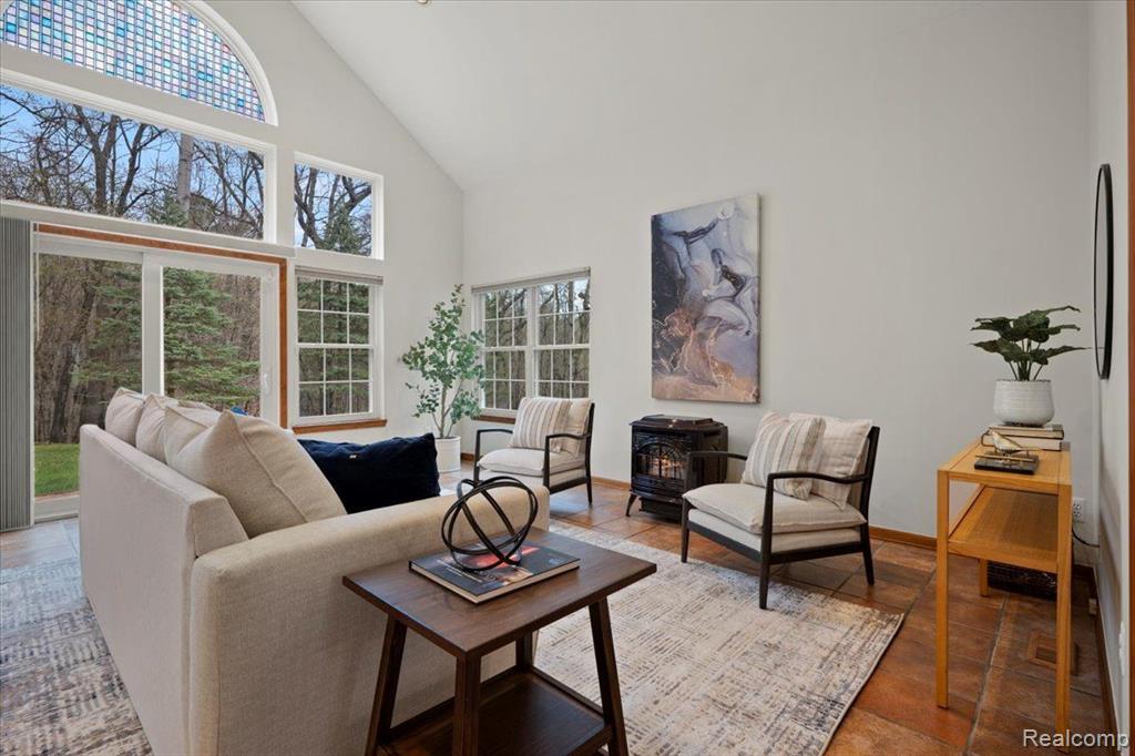 845 Rowlinson Lane, Ortonville, MI 48462 — Photo 17