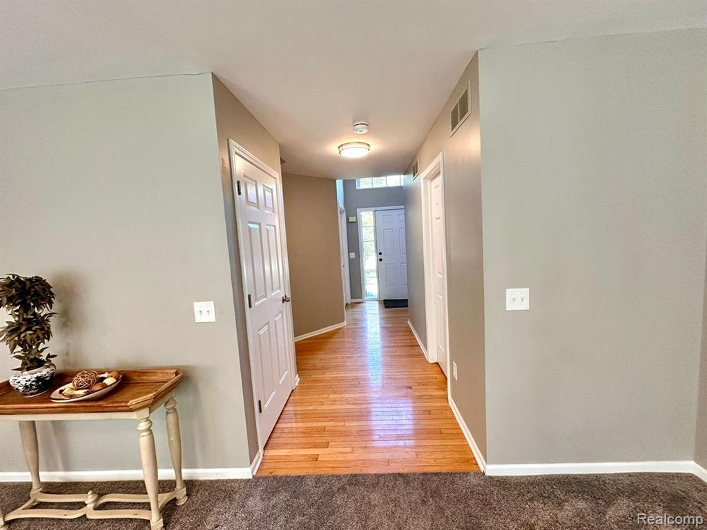 8676 W WALDEN Drive, Van Buren, MI 48111 — Photo 18