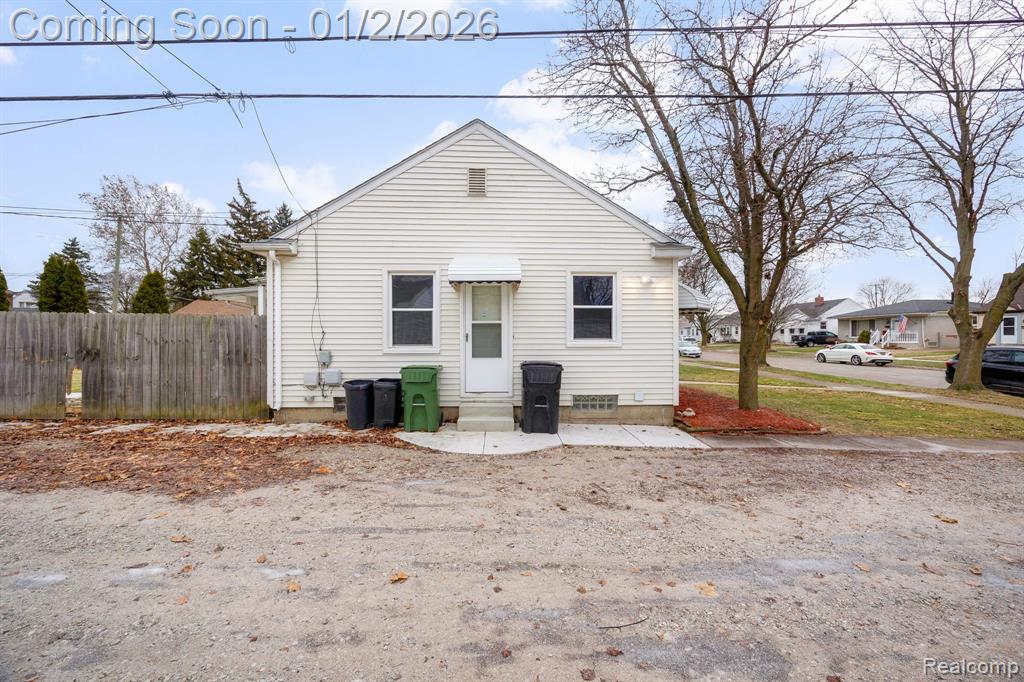6731 Robinson Avenue, Allen Park, MI 48101 — Photo 5