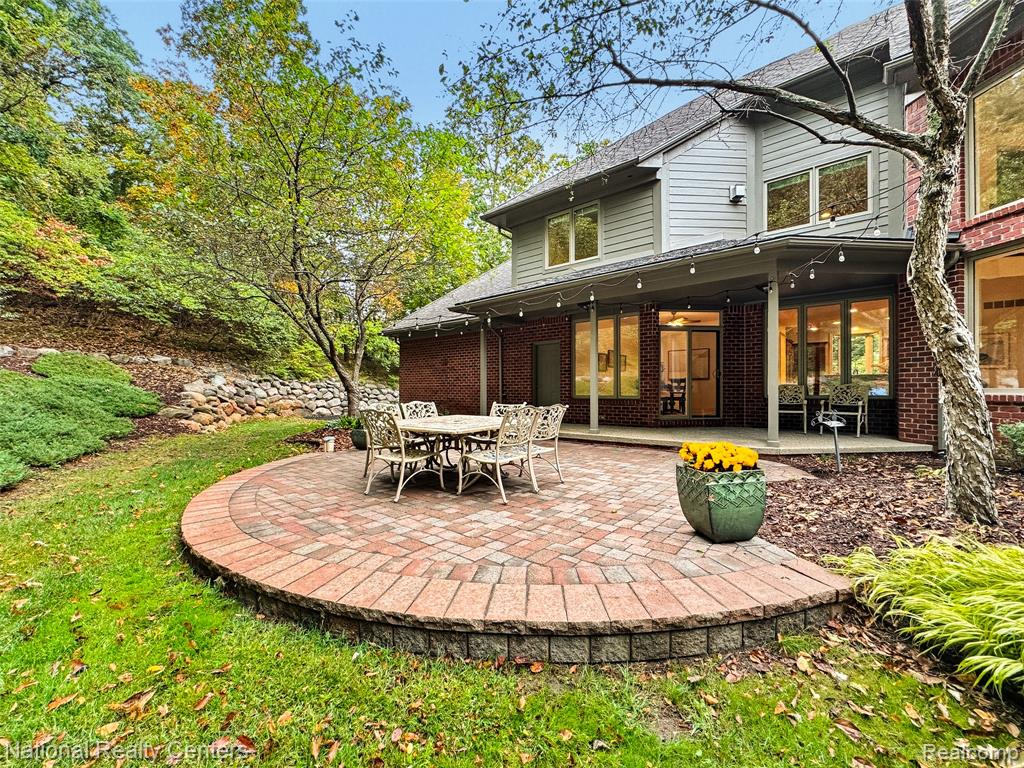 5010 Forest Valley Drive, Clarkston, MI 48348 — Photo 73