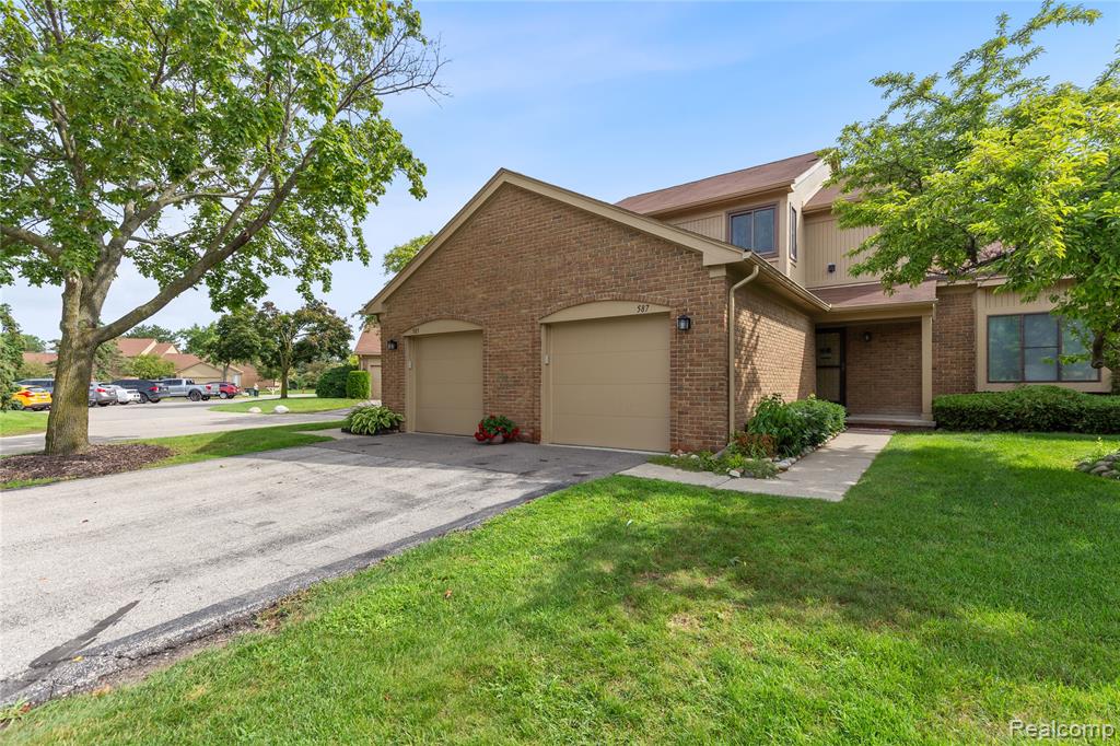 587 Tennyson, Rochester Hills, MI 48307 — Photo 35