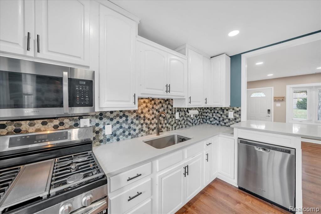 3712 Grafton Street, Orion, MI — Photo 14