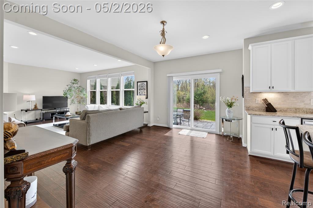 48207 Isabella Way, Novi, MI — Photo 17