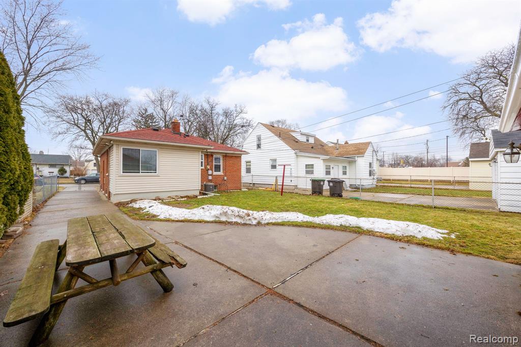 7179 Ziegler Street, Taylor, MI 48180 — Photo 8