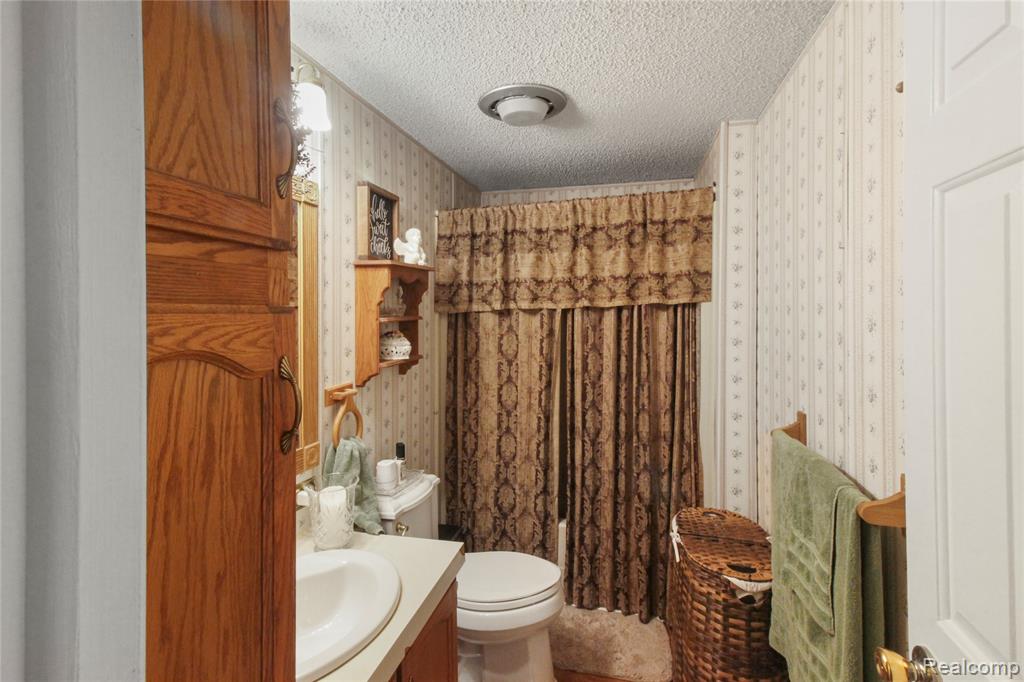 9078 W Timberview Drive, Newport, MI 48166 — Photo 22
