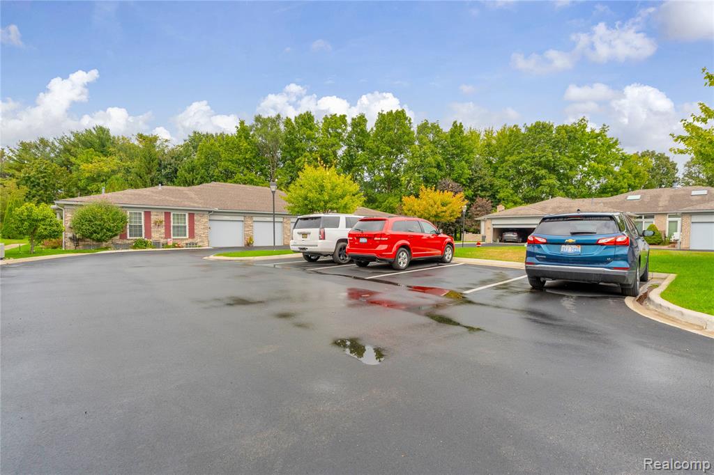 48679 Aberdeen Court, Shelby Twp, MI 48315 — Photo 26