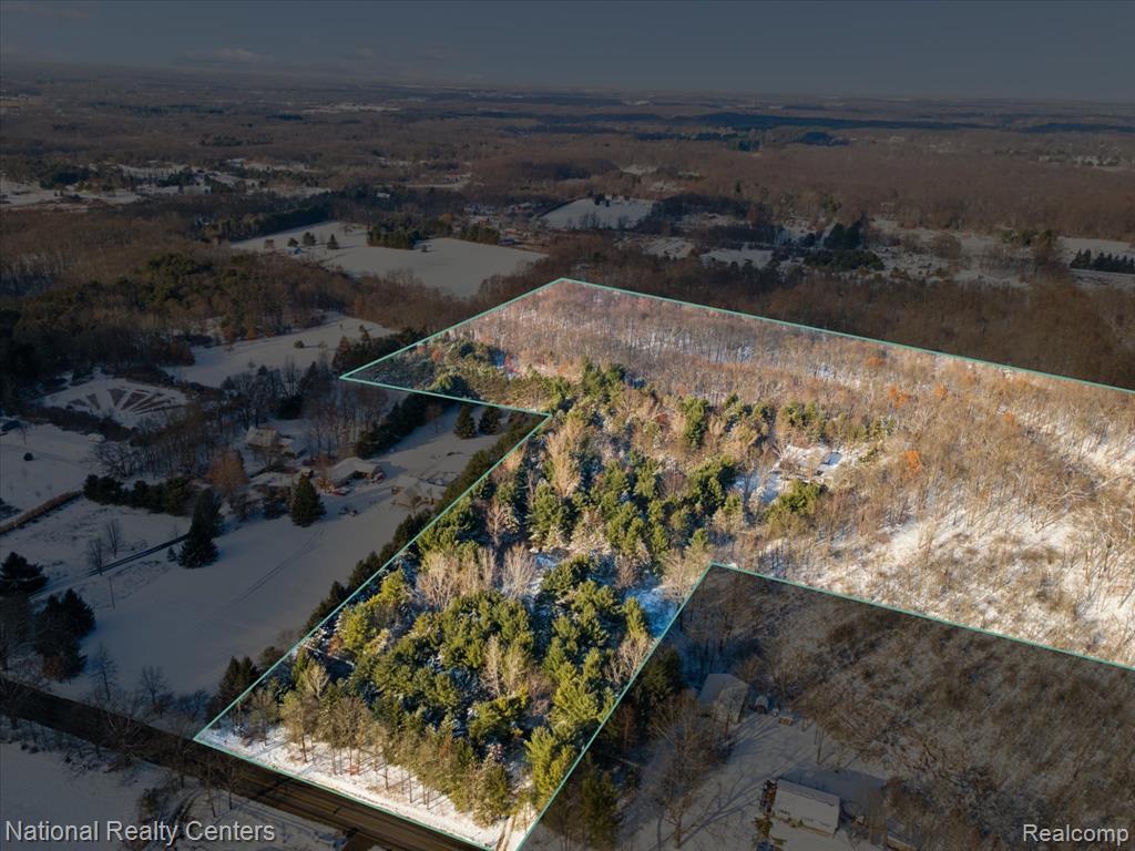 2807 Faussett Road, Howell, MI 48855 — Photo 84