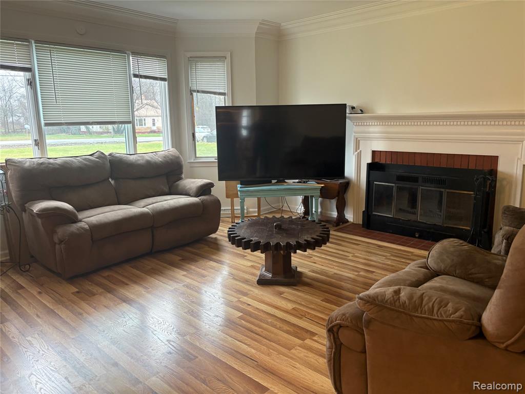 3377 S MACKIN Road, Road, Flint, MI 48504 — Photo 5