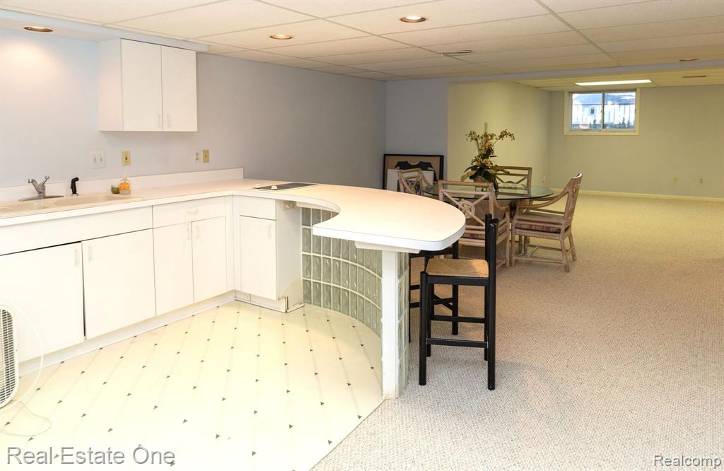 5538 CLEARVIEW Drive, Troy, MI 48098 — Photo 52