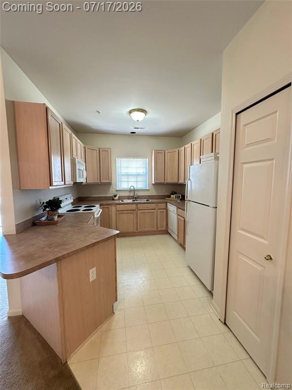 5210 Addington Drive, Commerce Twp, MI 48390 — Photo 8