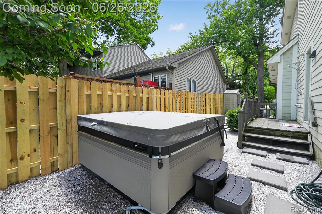 3478 Lexington Road, Waterford, MI 48328 — Photo 33