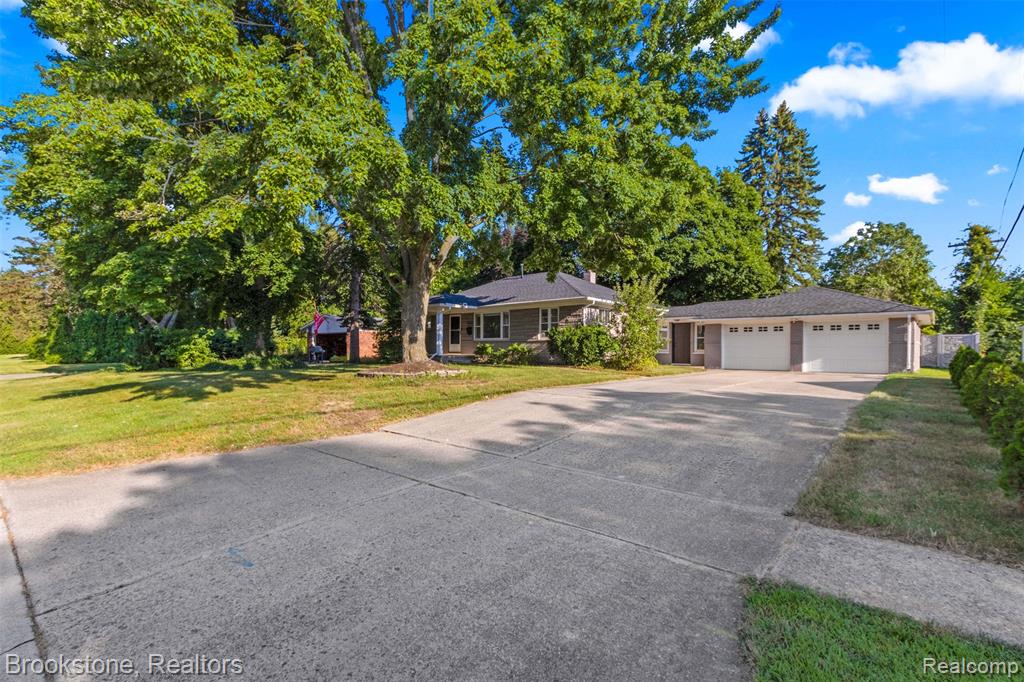 42475 Postiff Avenue, Plymouth, MI 48170 — Photo 3