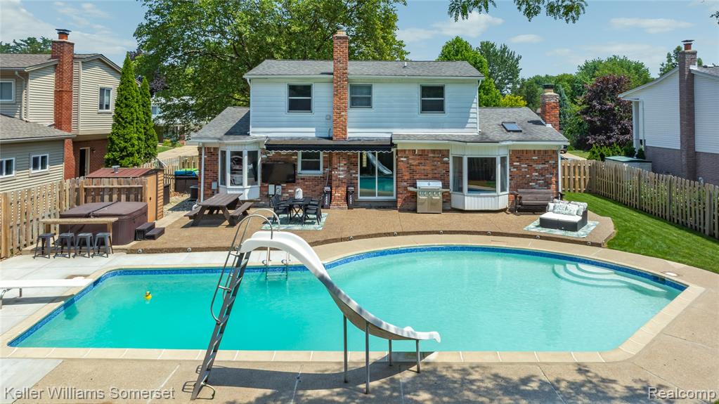 5795 LIMESTONE Drive, Troy, MI 48085 — front exterior