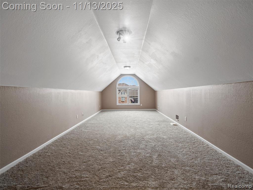 8249 Old Harbor, Grand Blanc, MI 48439 — Photo 29