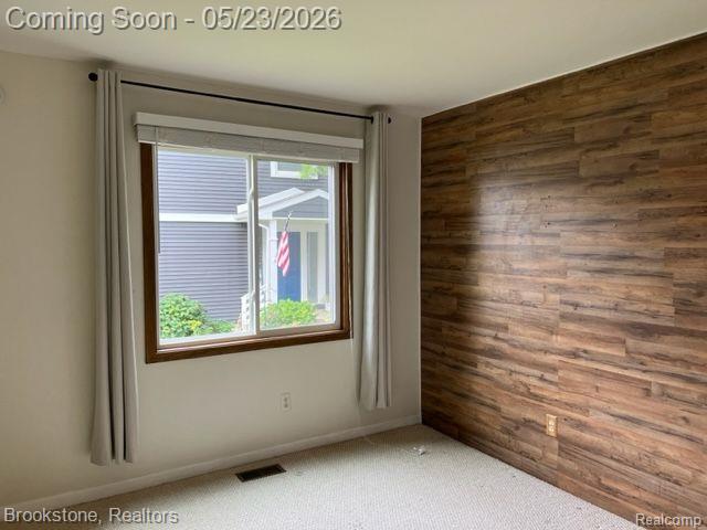 1465 BEACHLAND Boulevard, Keego Harbor, MI 48320 — Photo 17