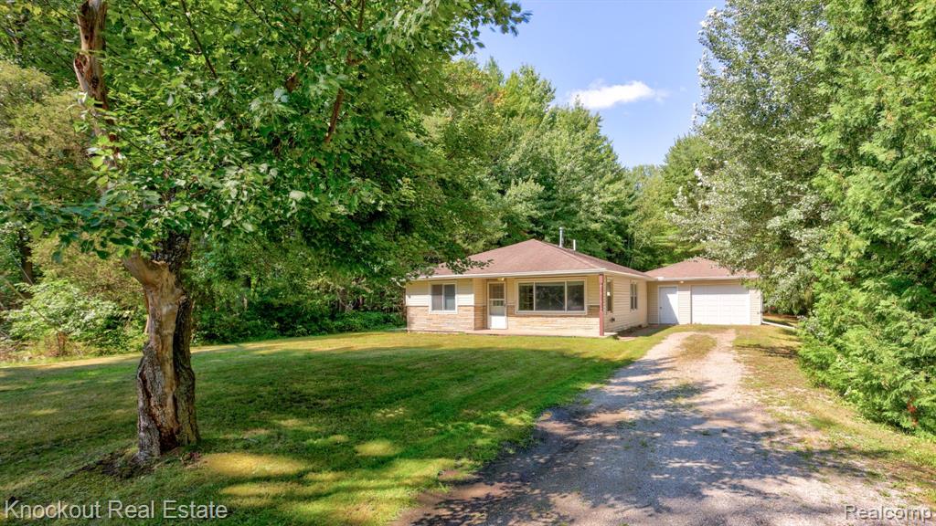 5360 S GRAHAM Road, St. Charles, MI 48655 — Photo 2