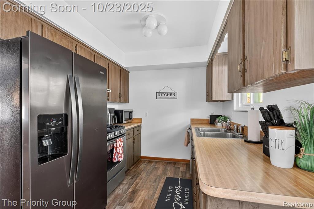4700 Siebert Road, Waterford, MI 48328 — Photo 14