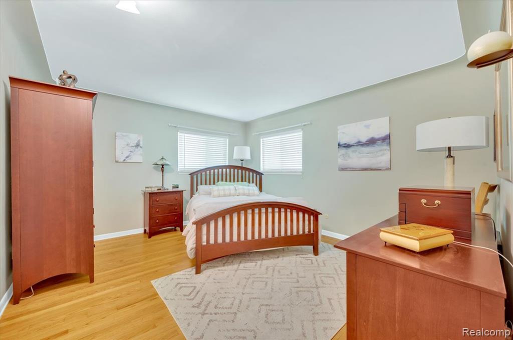 6875 Hubbard Road, Clarkston, MI 48348 — Photo 33