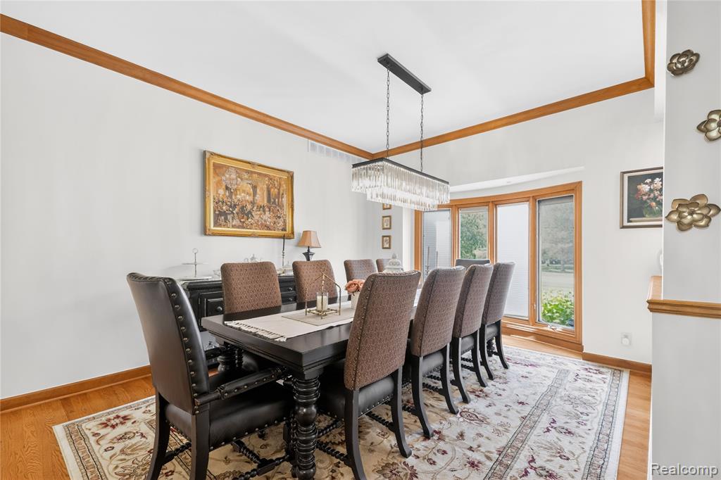 8454 Grays Drive, Grosse Ile, MI 48138 — Photo 9