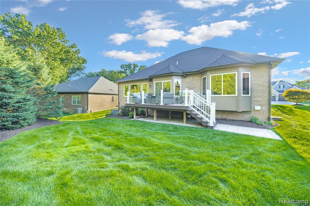 6511 Legacy Woods Trail, West Bloomfield, MI — Photo 47