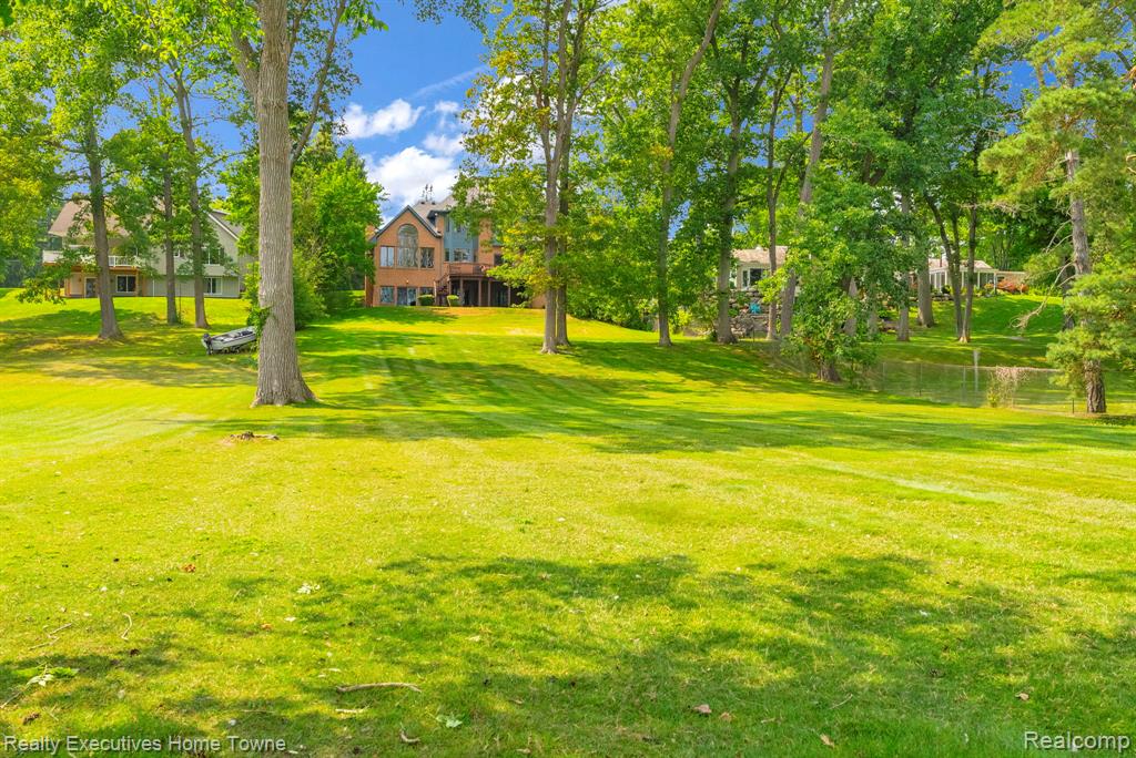 2620 Strawberry Lane, Port Huron, MI 48060 — Photo 70