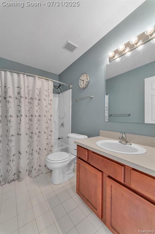 8271 S Warwick Court, Ypsilanti, MI 48198 — Photo 33