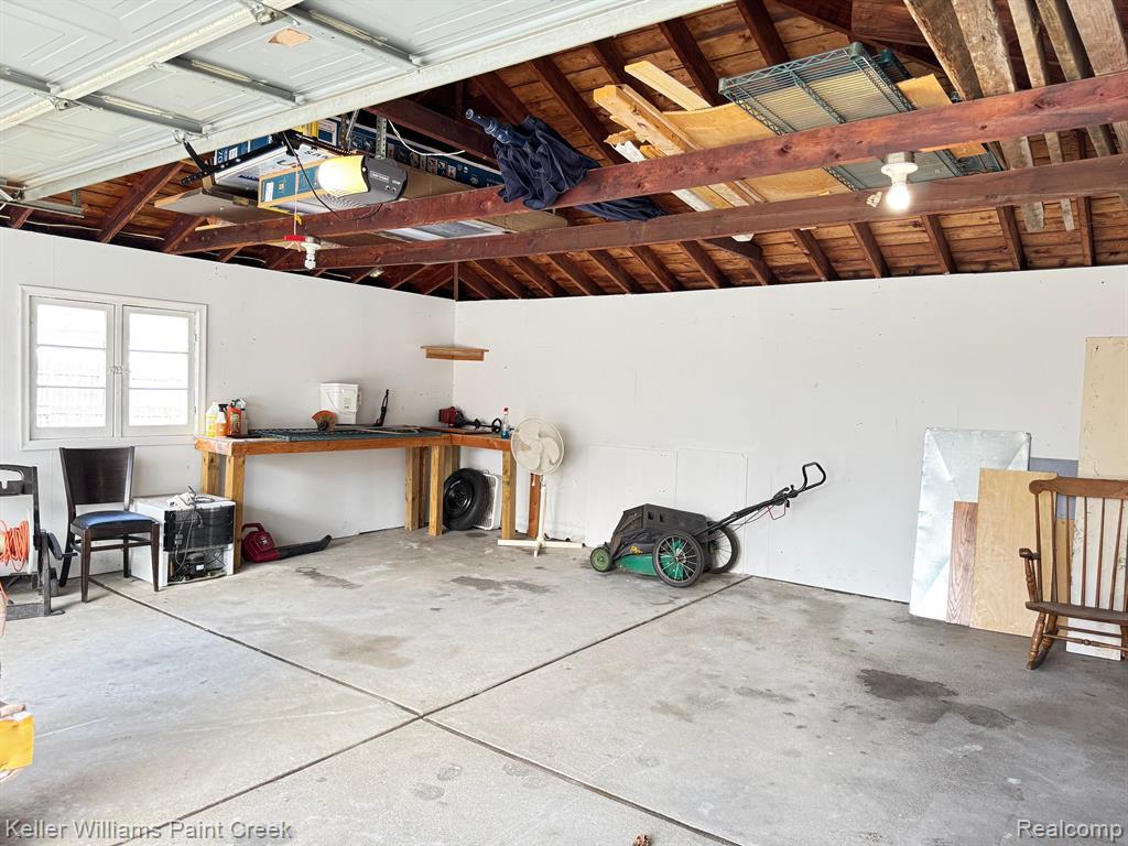 8356 ARNOLD Street, Dearborn Heights, MI 48127 — Photo 29