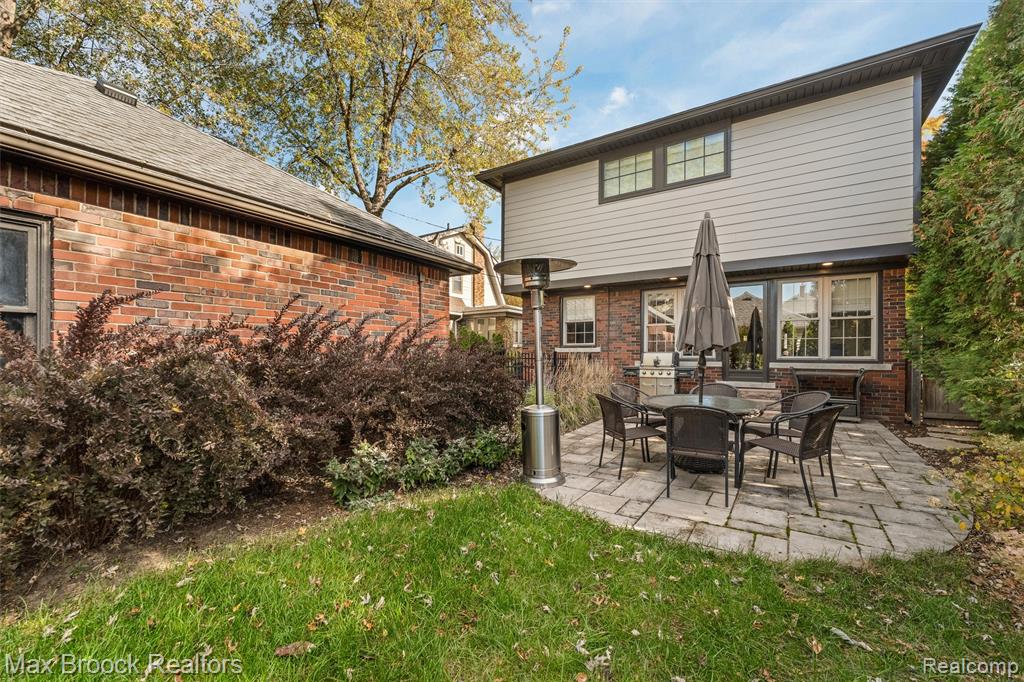 1425 Bedford Road, Grosse Pointe Park, MI 48230 — Photo 46