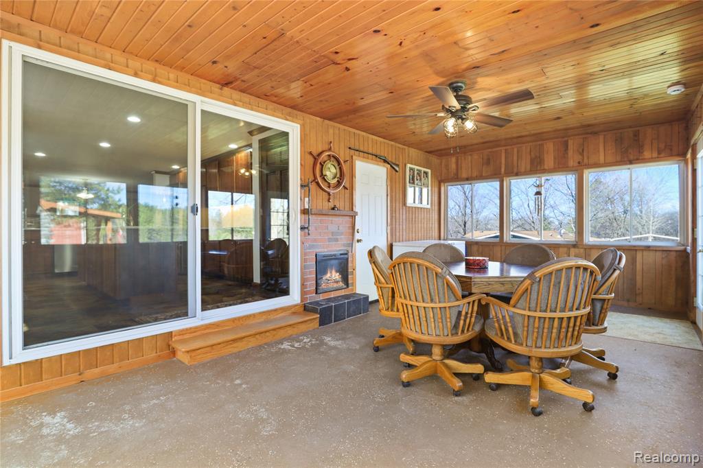 7163 Burpee Road, Grand Blanc, MI 48439 — Photo 33