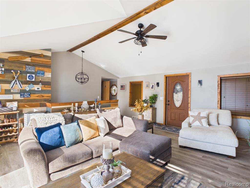 408 Peninsula Drive, Columbiaville, MI 48421 — Photo 4
