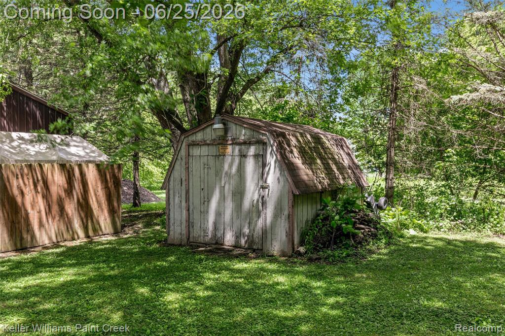 6459 E Potter Road, Davison, MI 48423 — Photo 20