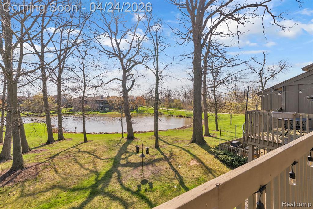 9859 Hawthorne Glen Drive, Grosse Ile, MI 48138 — Photo 17