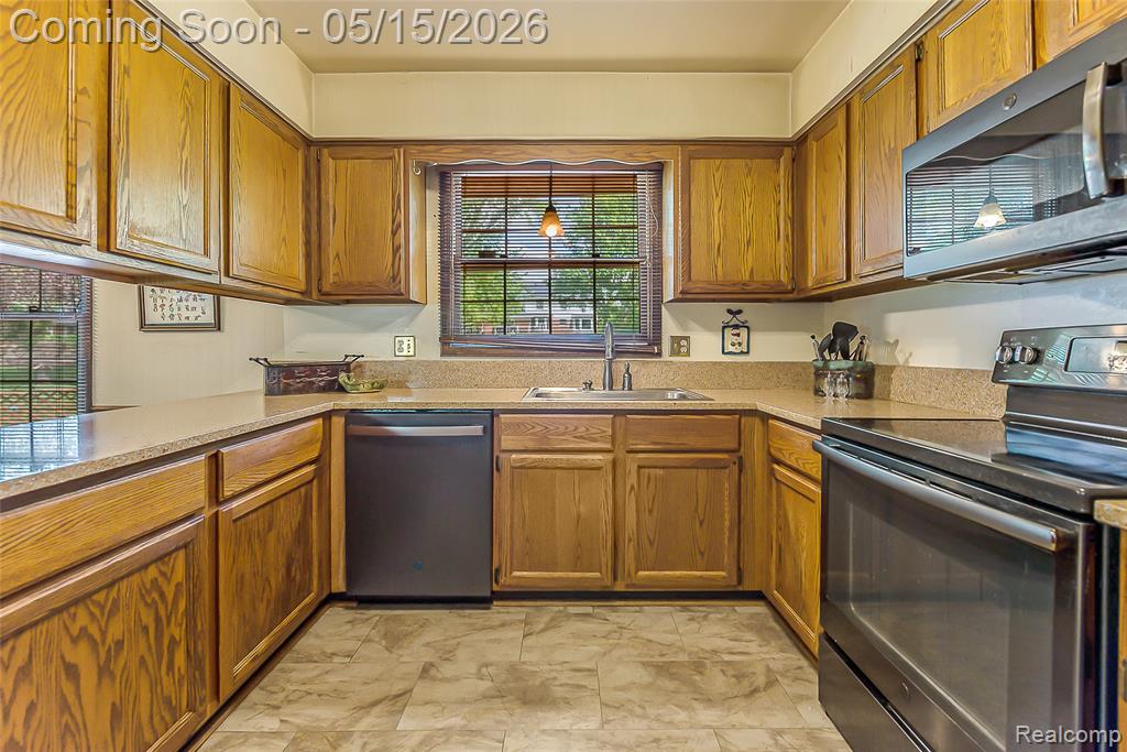 9600 Winterset Circle, Plymouth, MI 48170 — Photo 20