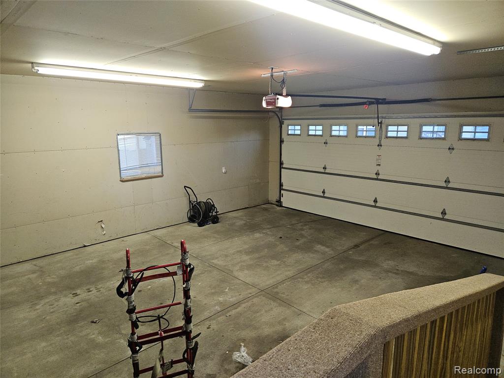 312 Black Oak, Flint, MI 48506 — Photo 24