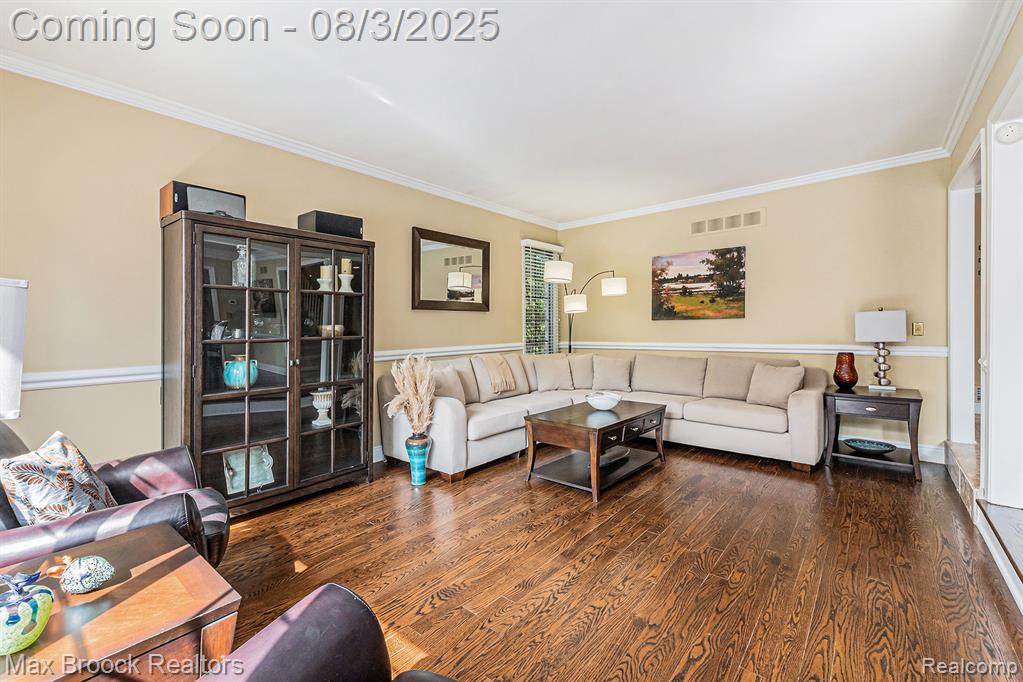 4705 Rivers Edge Drive, Troy, MI 48098 — Photo 7