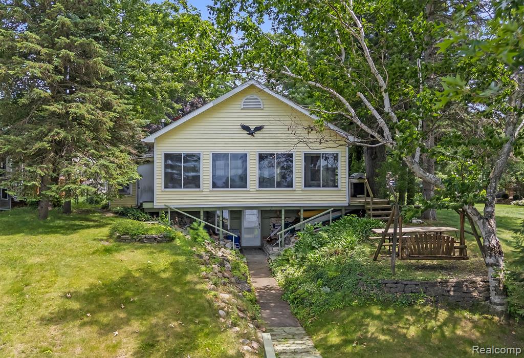 93 Danforth Street, White Lake, MI — Photo 31