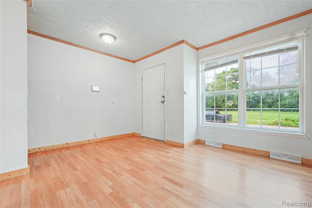 101 Stevens Street, Highland Park, MI 48203 — Photo 5