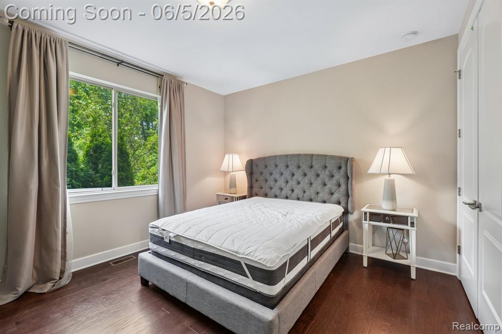 47566 Alpine Drive, Novi, MI — Photo 18