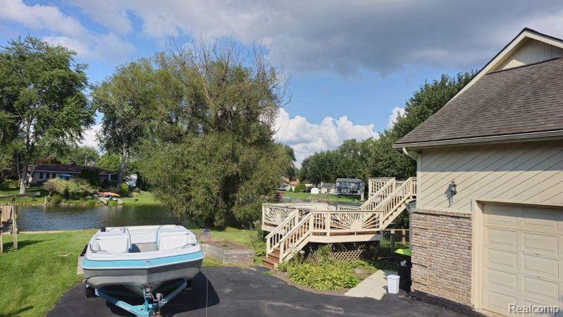 969 BOGIE LAKE Road, White Lake, MI 48383 — Photo 22