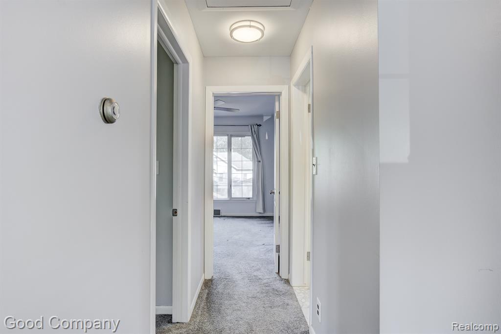 934 Lockwood Road, Royal Oak, MI 48067 — Photo 39