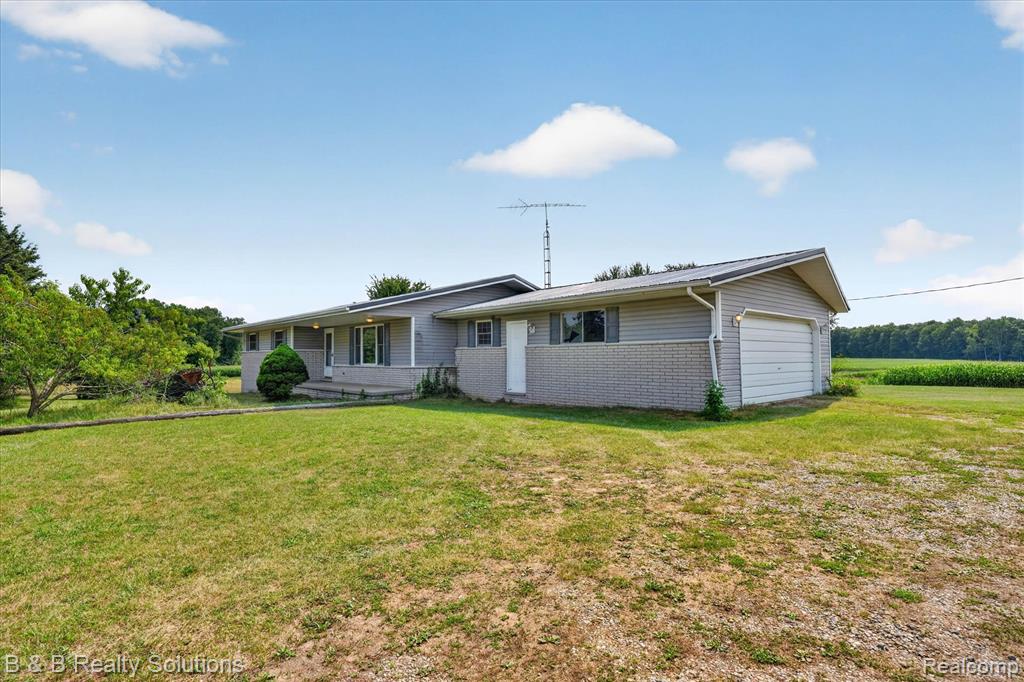 6605 Patrick Road, North Branch, MI 48461