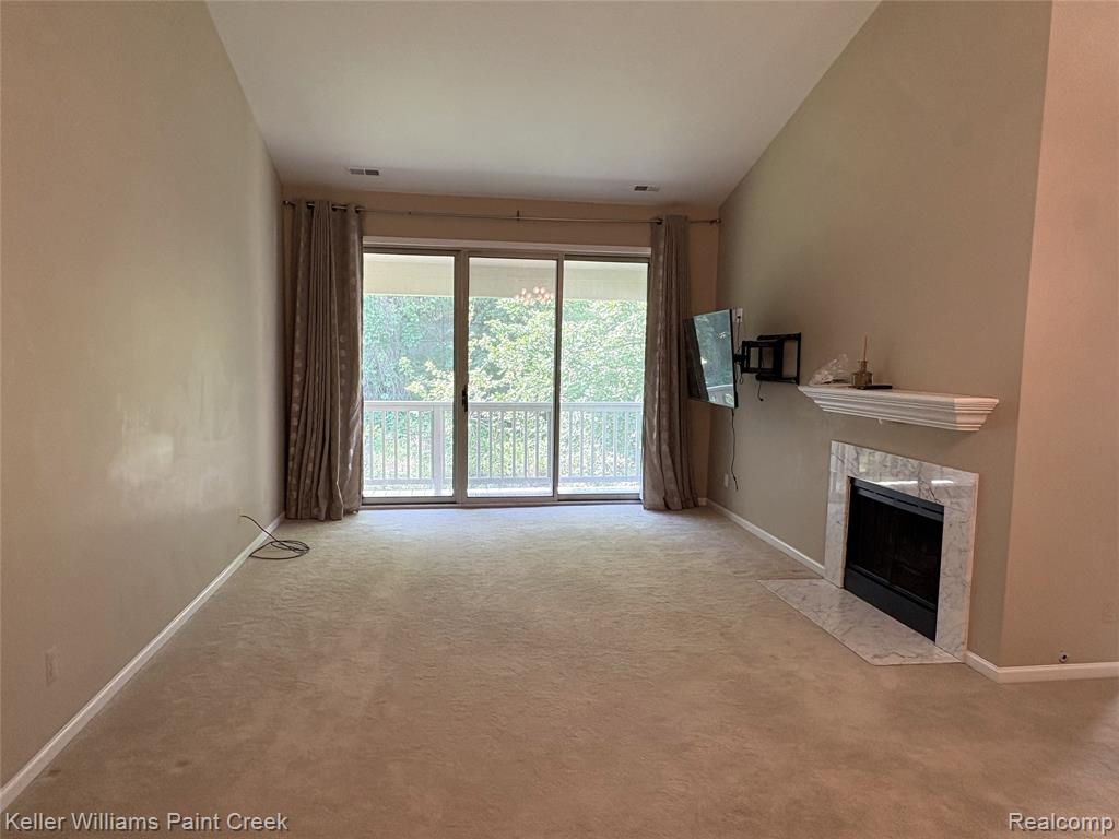 506 Newburne Pointe, Bloomfield Hills, MI 48304 — Photo 4