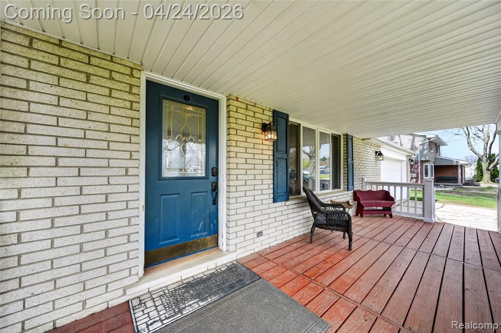 9080 Meadowland Drive, Grand Blanc, MI 48439 — Photo 2